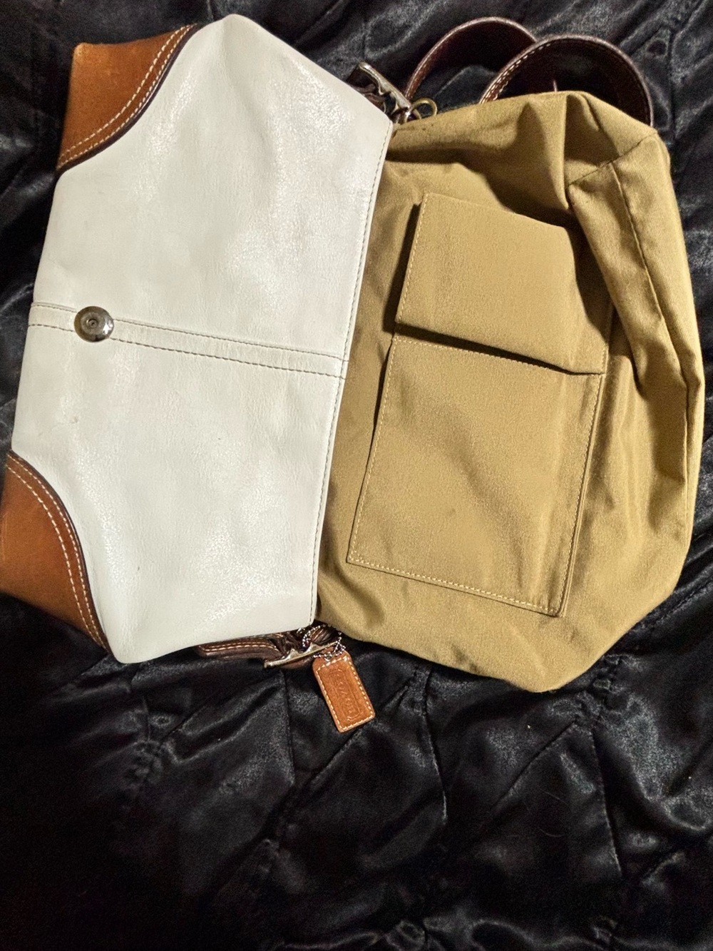 Coach Hampton Shoulder Bag | 2008 - Picture 7 of 8